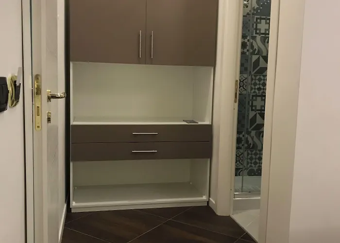 Base Plebiscito Bed & Breakfast 4*