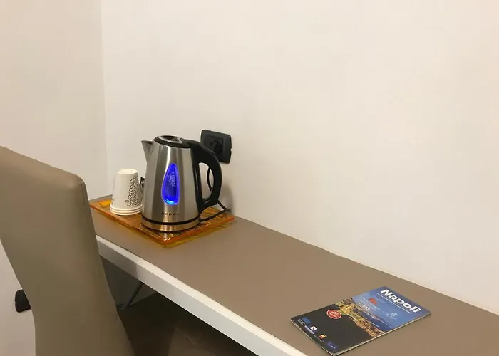 Base Plebiscito Bed & Breakfast Naples