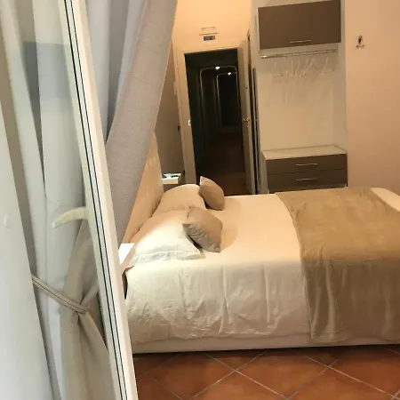 Base Plebiscito Bed & Breakfast Neapol