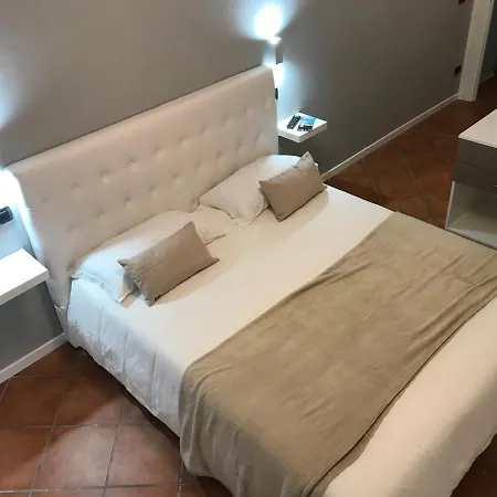 Base Plebiscito Bed & Breakfast Neapol